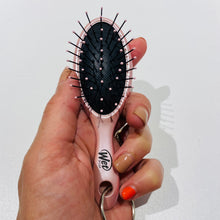 Load image into Gallery viewer, Brosse mini Wet Brush
